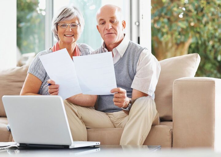 Cabeça de casal a conferir os bens da partilha