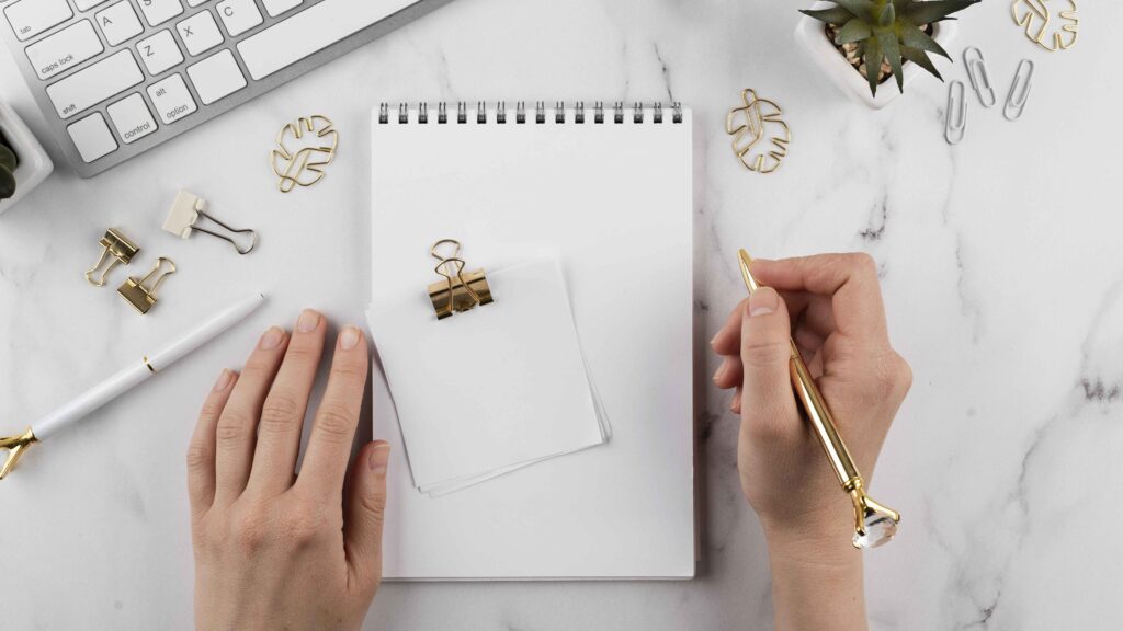 Organizar a vida é, muitas vezes, o primeiro passo antes de formalizar uma decisão.